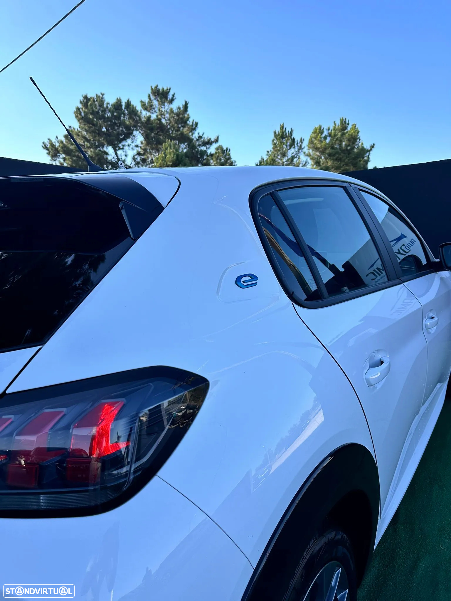 Peugeot e-208 50 kWh Active - 3