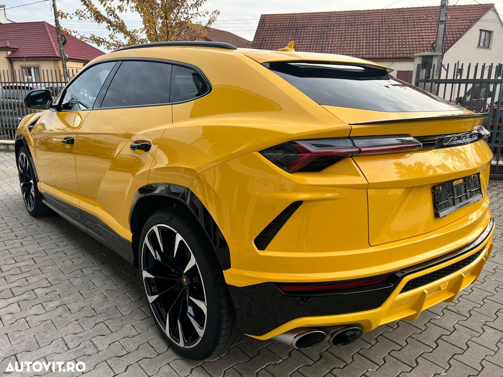 Lamborghini URUS Standard - 10