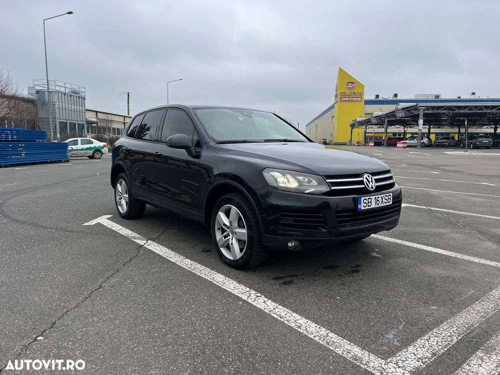 Volkswagen Touareg - 2