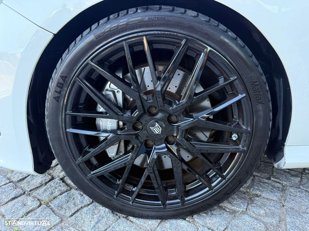 Mercedes-Benz A 45 AMG 4-Matic - 13