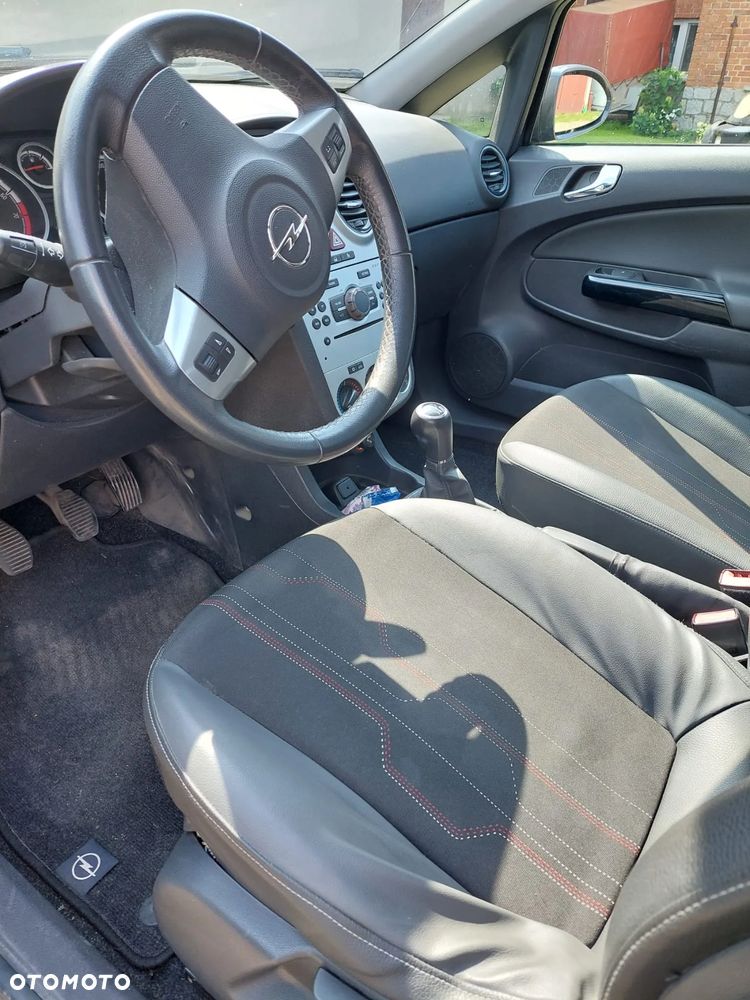 Opel Corsa - 7