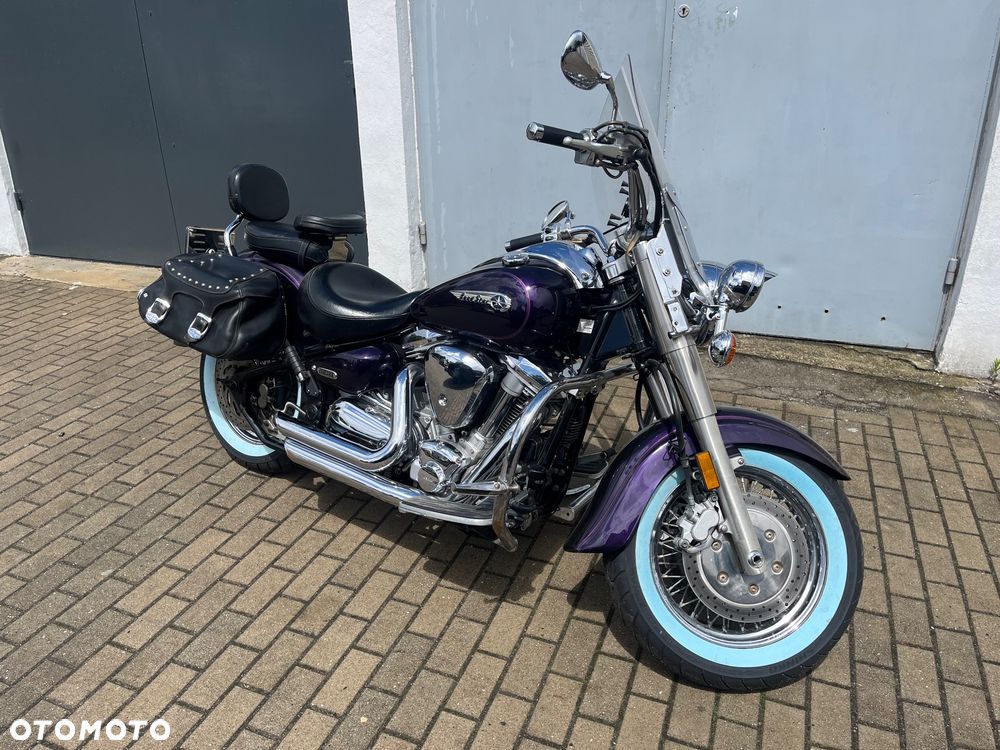 Yamaha Road Star - 1