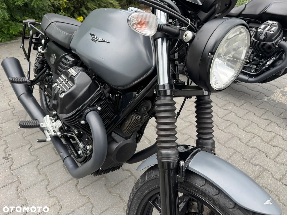 Moto Guzzi V7 - 26