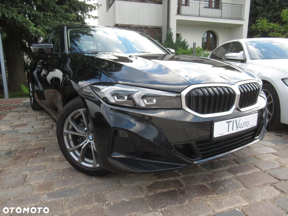 BMW Seria 3 318i - 1