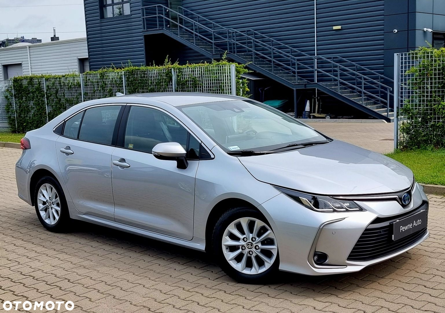 Toyota Corolla - 2