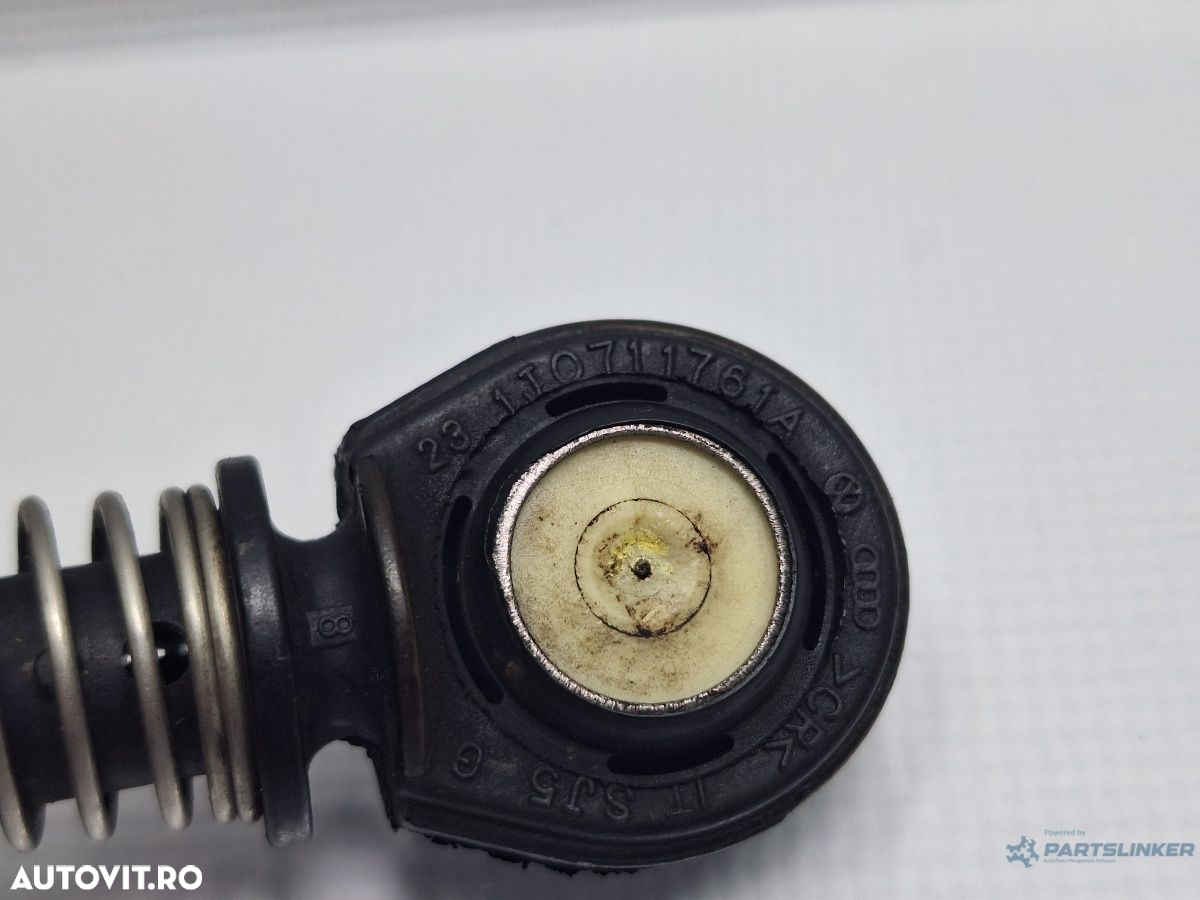 Bucsa levier schimbator viteze SKODA FABIA Combi (6Y5) [ 2000 - 2007 ] 1.2 (AZQ, BME) 47KW|64HP OEM 1J0711761A - 4