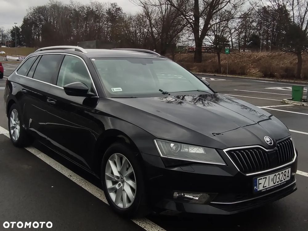 Skoda Superb 2.0 TDI Ambition - 4