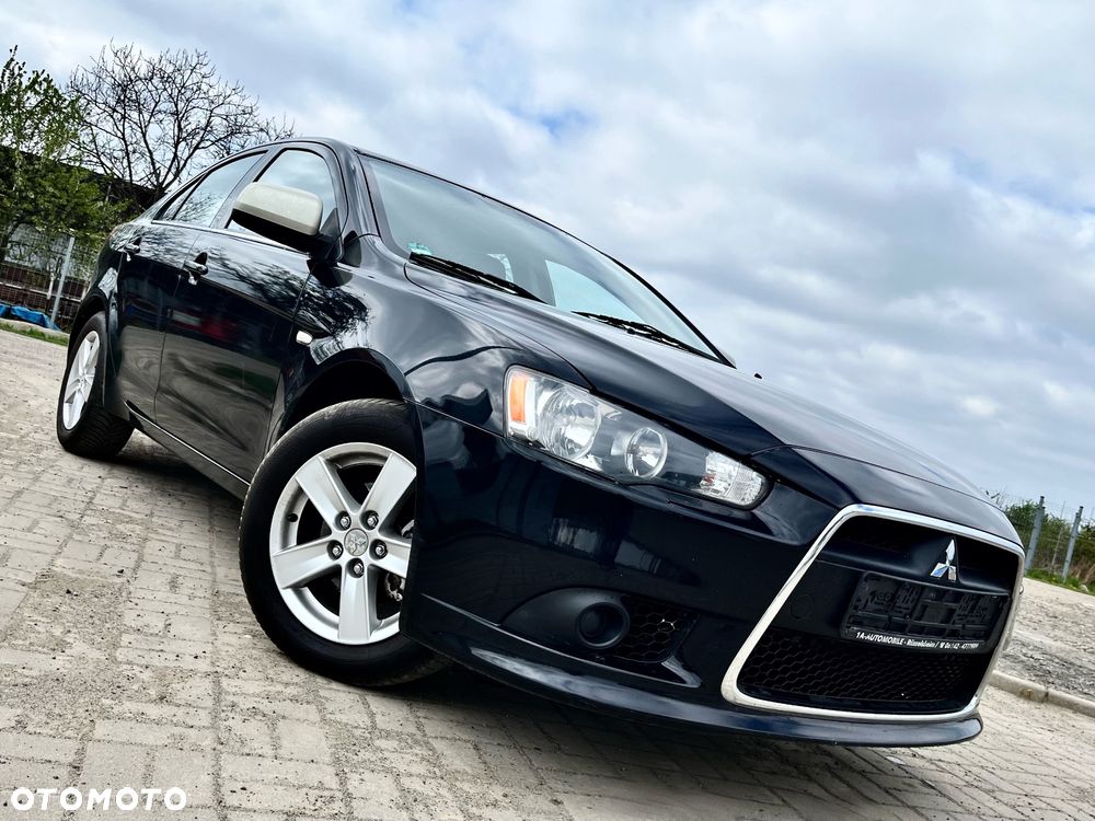 Mitsubishi Lancer 1.8 Intense - 1