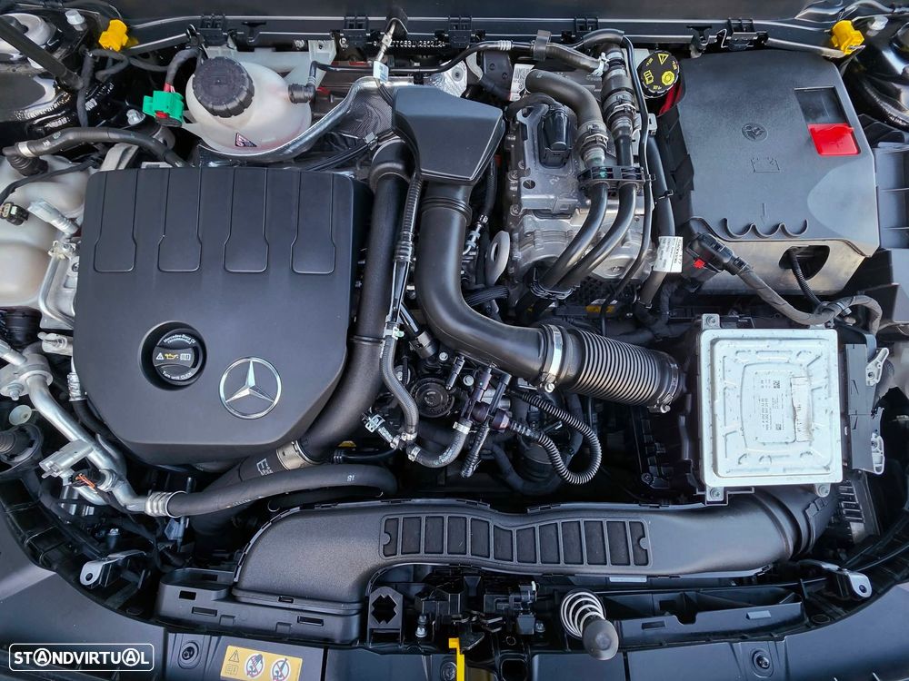 Mercedes-Benz A 250 - 24