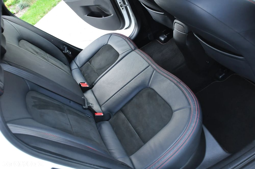 Kia Ceed 1.6 T-GDI GT-Challenge - 31