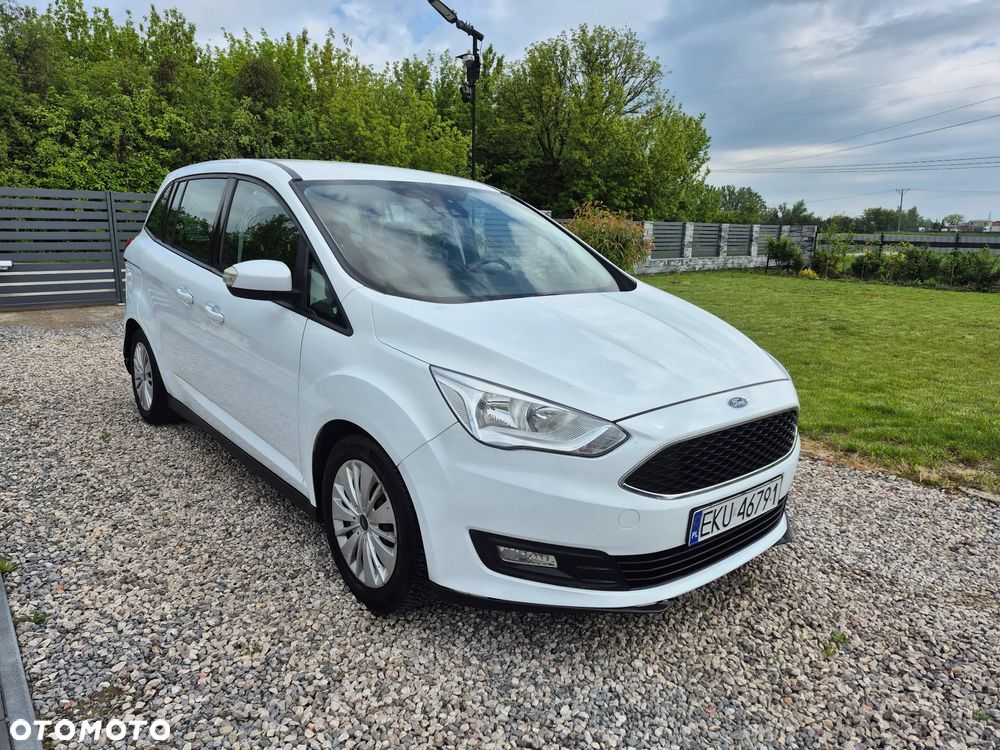 Ford Grand C-MAX - 3