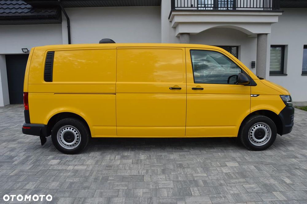 Volkswagen Transporter - 2