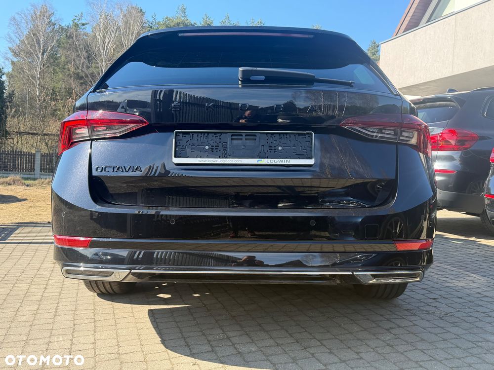 Skoda Octavia 2.0 TDI DSG Sportline - 7