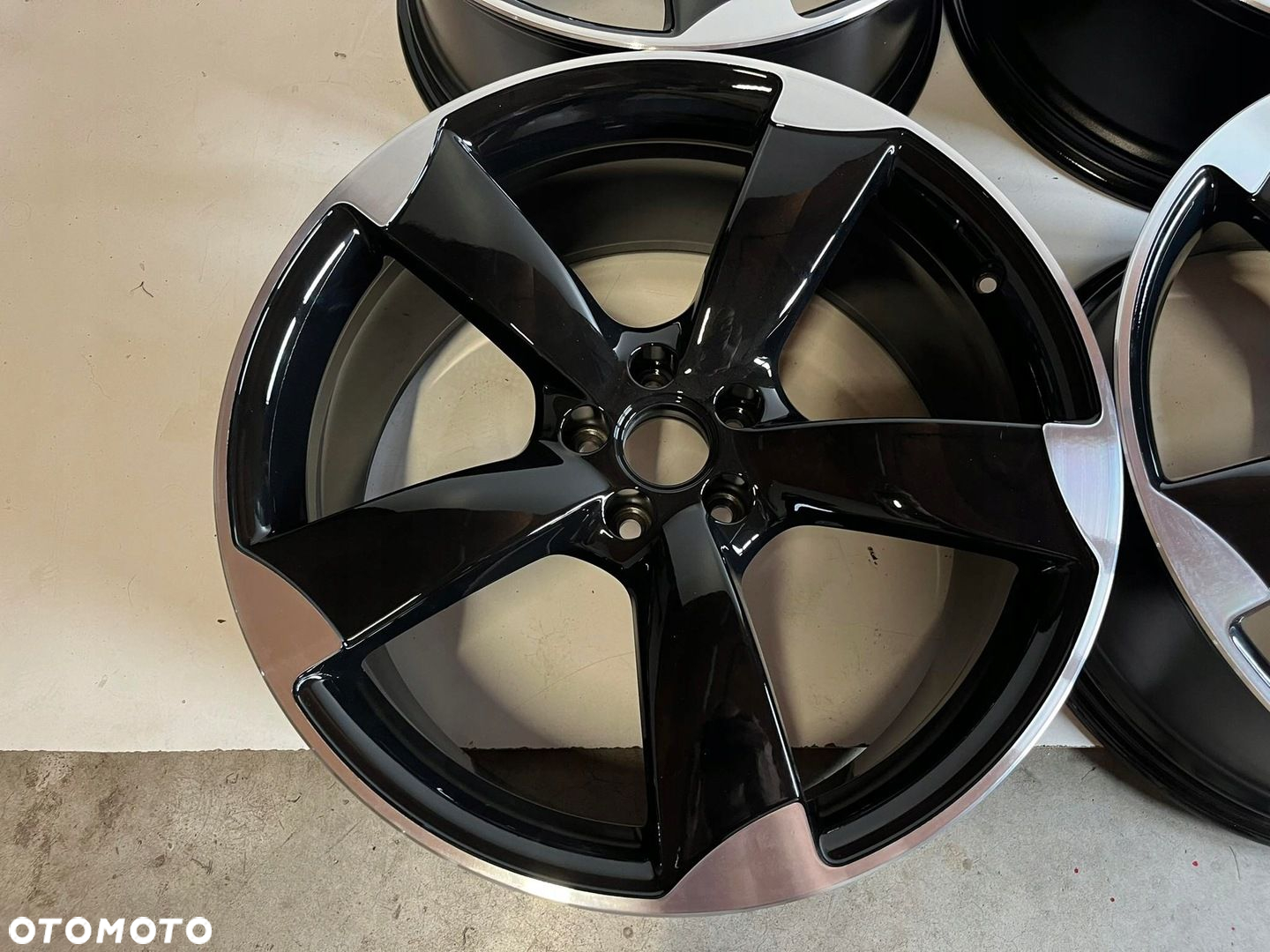 AUDI A8 S8 D4 4H A6 A7 S6 S7 FELGI ROTOR KOMPLET 9JX21 ET35 5X112 - 7