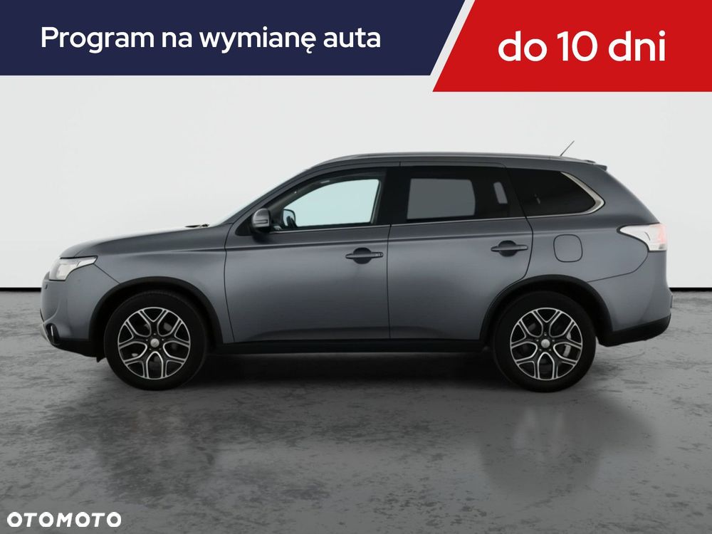 Mitsubishi Outlander - 4