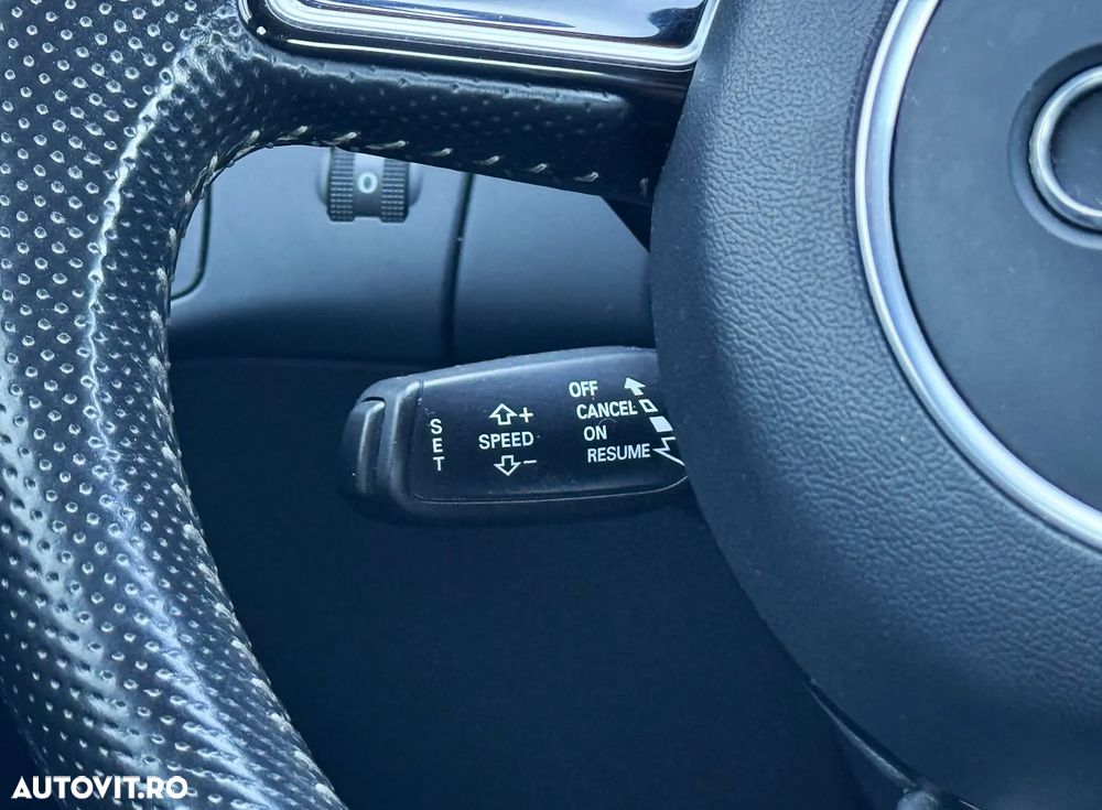 Audi A4 Limuzina 2.0 TDI DPF S line Sportpaket - 19