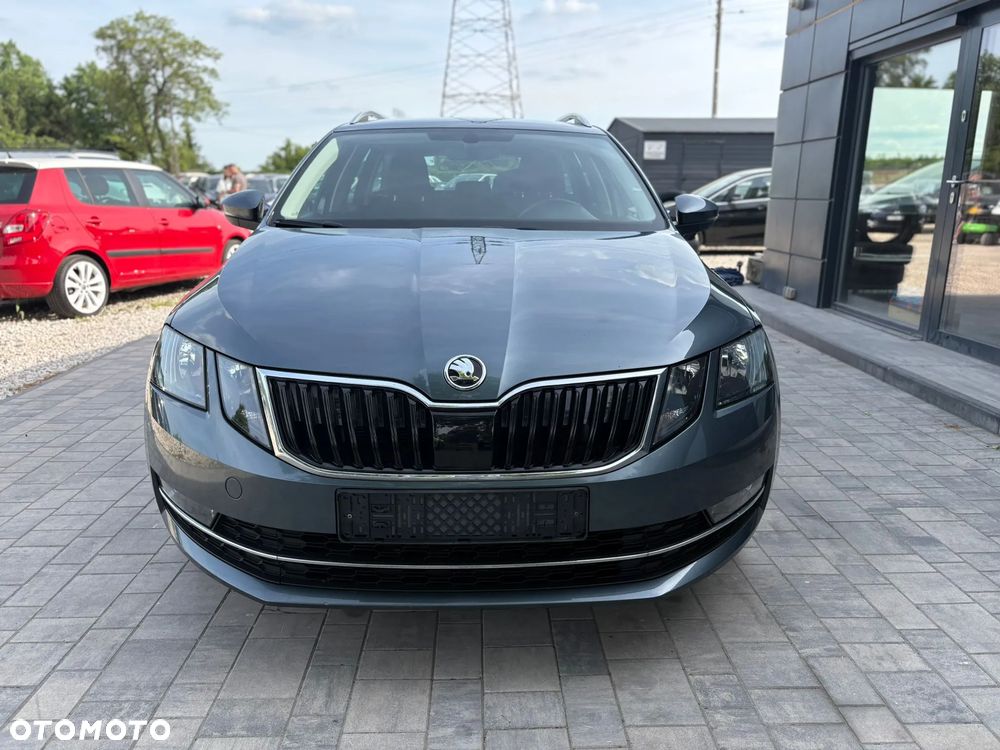 Skoda Octavia 1.5 TSI ACT Clever DSG - 2
