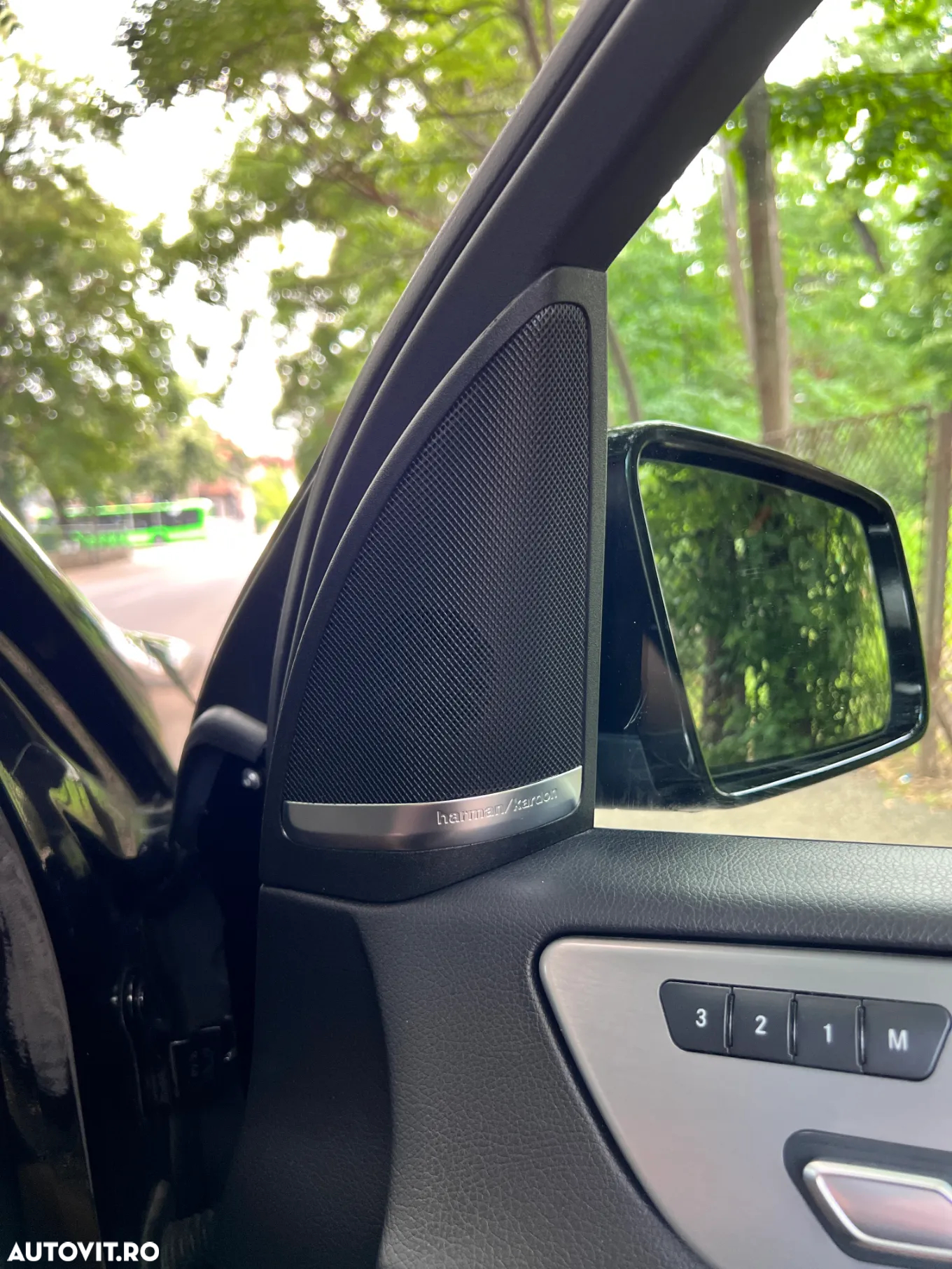 Mercedes-Benz GLE 250 d 4MATIC - 27