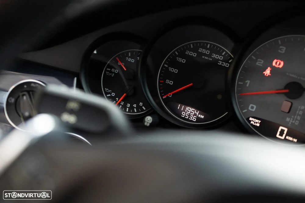 Porsche Panamera 4 S PDK - 5