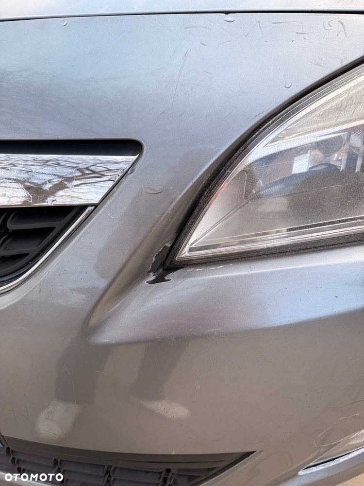 Opel Astra 2010 photo 5