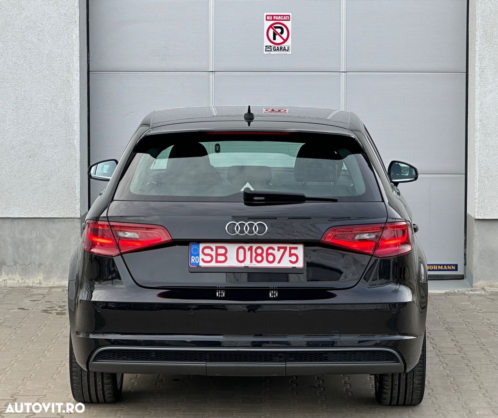 Audi A3 1.4 TFSI g-tron Sportback S tronic S line Sportpaket - 14