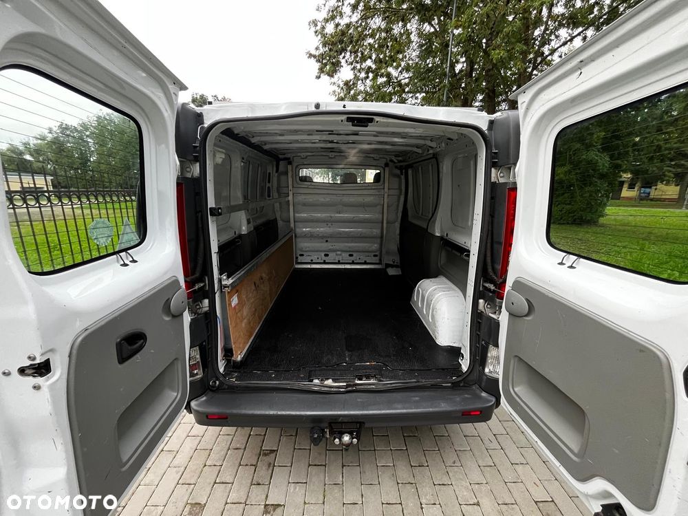Opel Vivaro - 12