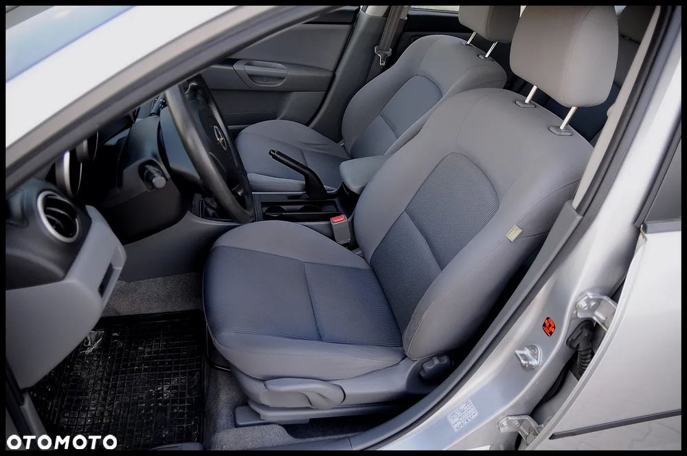 Mazda 3 - 6