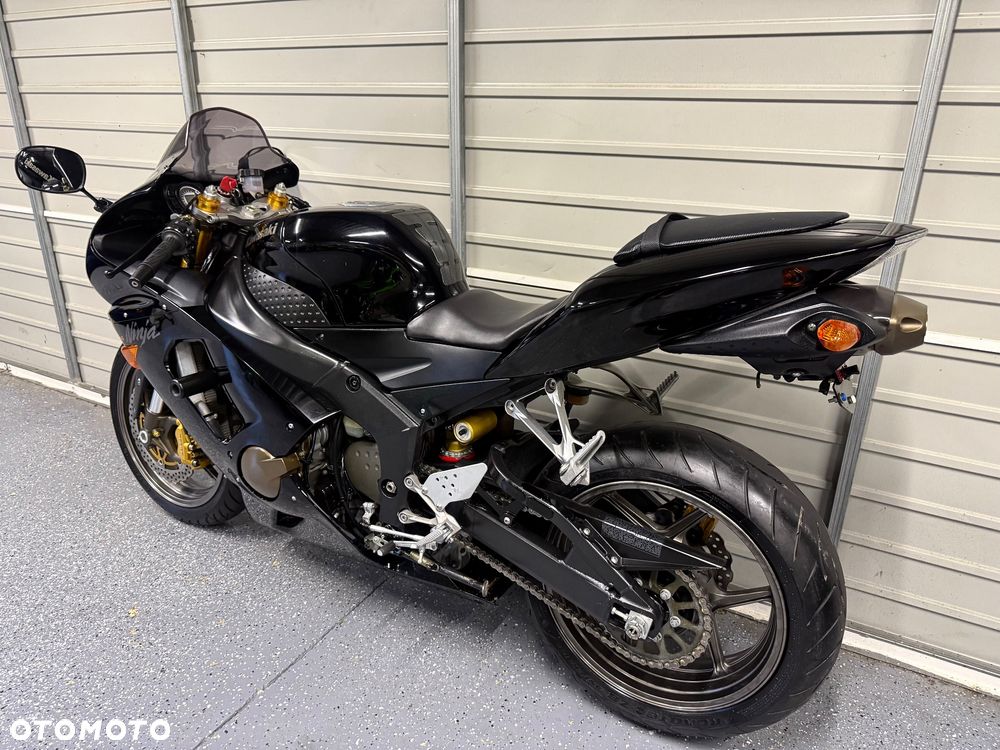 Kawasaki Ninja - 12
