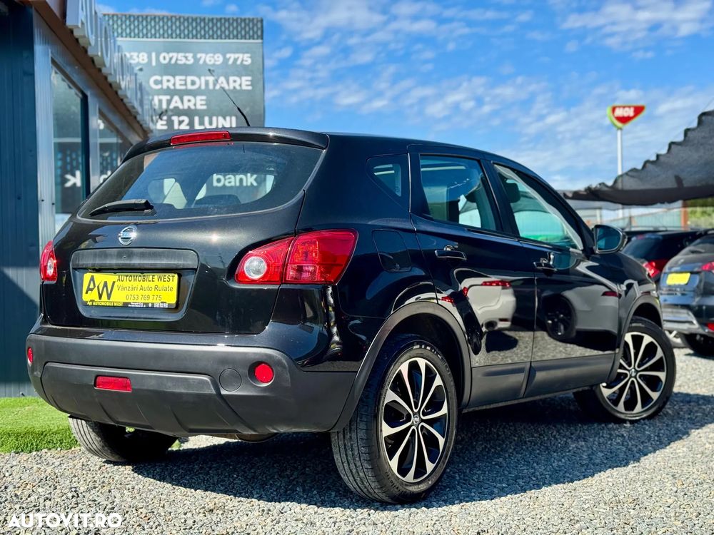 Nissan Qashqai 2.0 DCI 4 x 4 DPF Aut tekna - 15