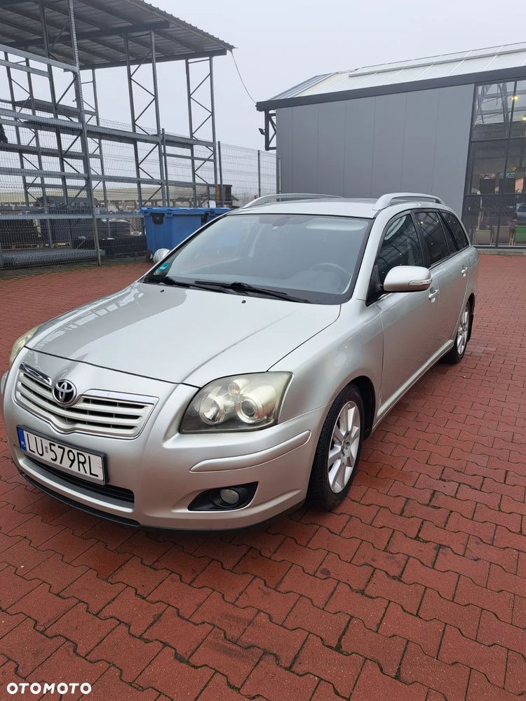 Toyota Avensis 1.8 VVT-i Combi - 18