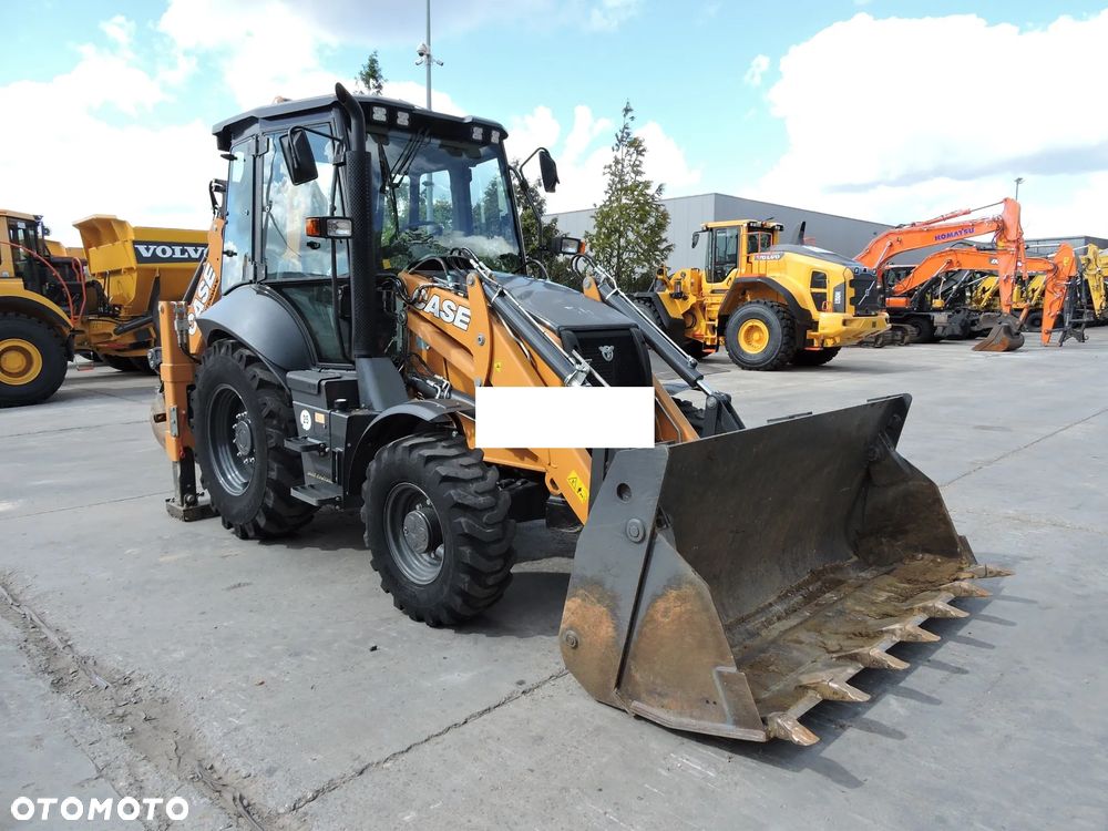 Case 580SV , Koparko-ładowarka 2022, łyżka 4 w 1 - 4