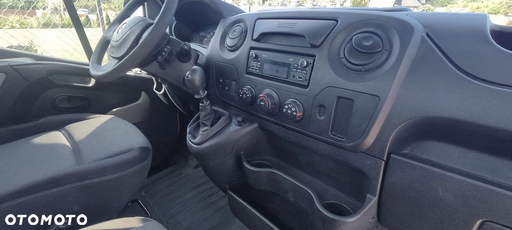 Renault Master - 21