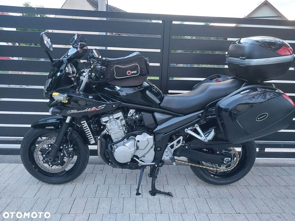 Suzuki Bandit - 2