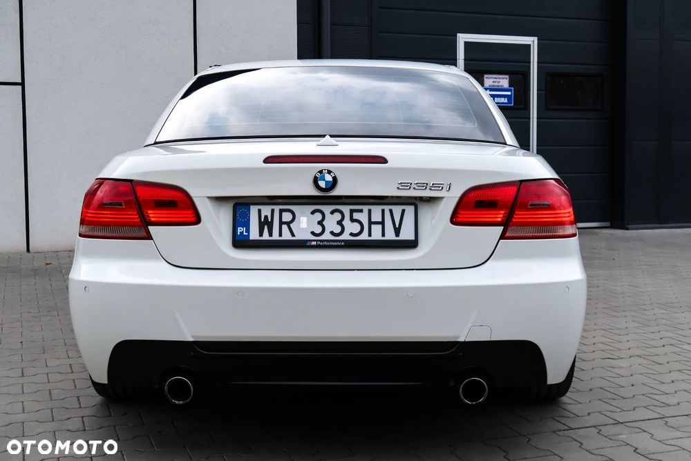 BMW Seria 3 335i - 18