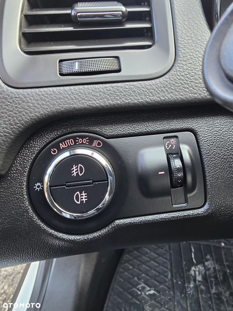 Opel Insignia 2.0 CDTI Sports Tourer Automatik Cosmo - 19