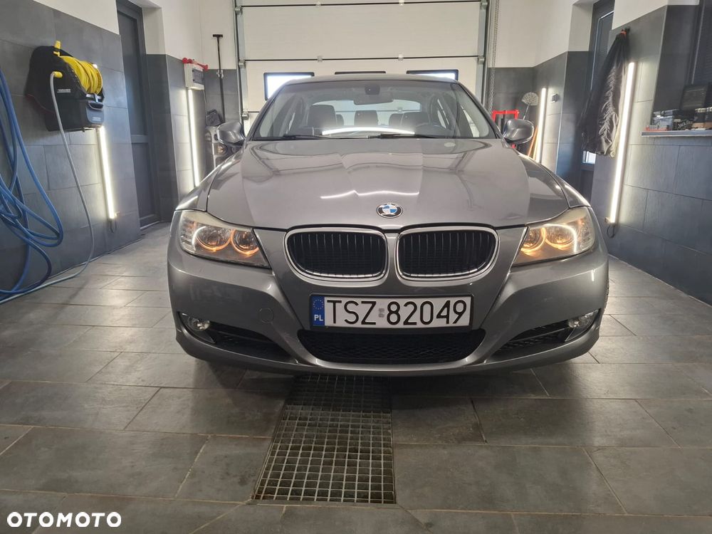 BMW Seria 3 - 11