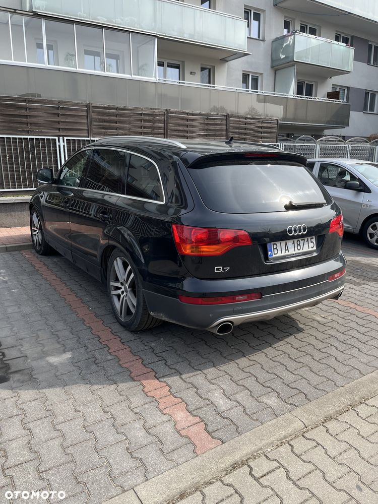 Audi Q7 3.0 TDI Quattro Tiptronic - 12