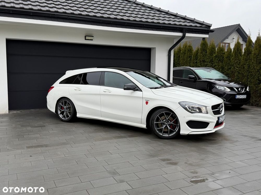 Mercedes-Benz CLA 250 4Matic 7G-DCT Sport - 3