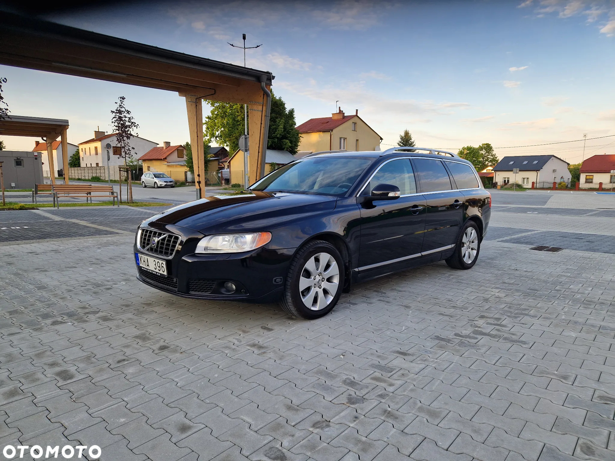 Volvo V70 2.0 Summum - 2