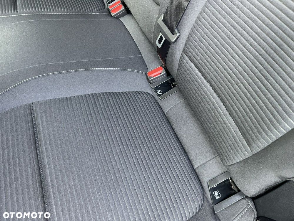 Ford Focus - 25