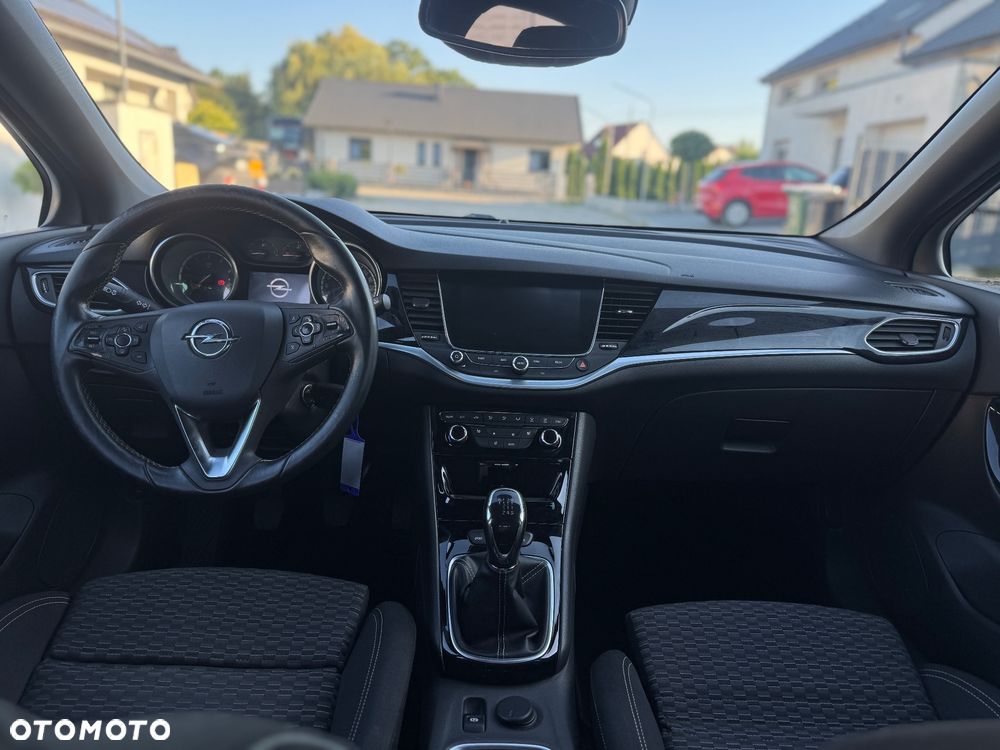 Opel Astra 1.4 T Dynamic - 16