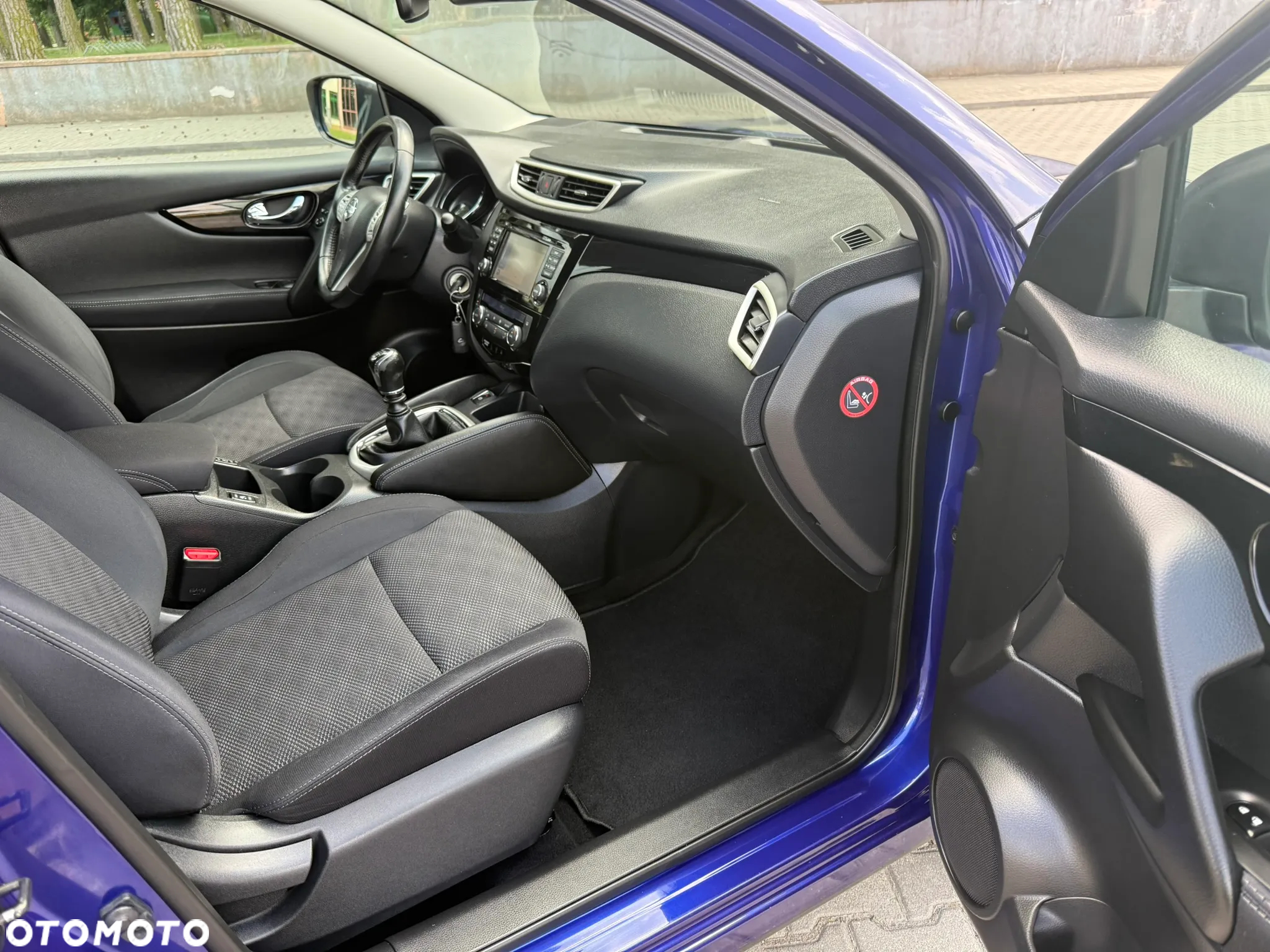 Nissan Qashqai 1.6 dCi Visia S&S - 32