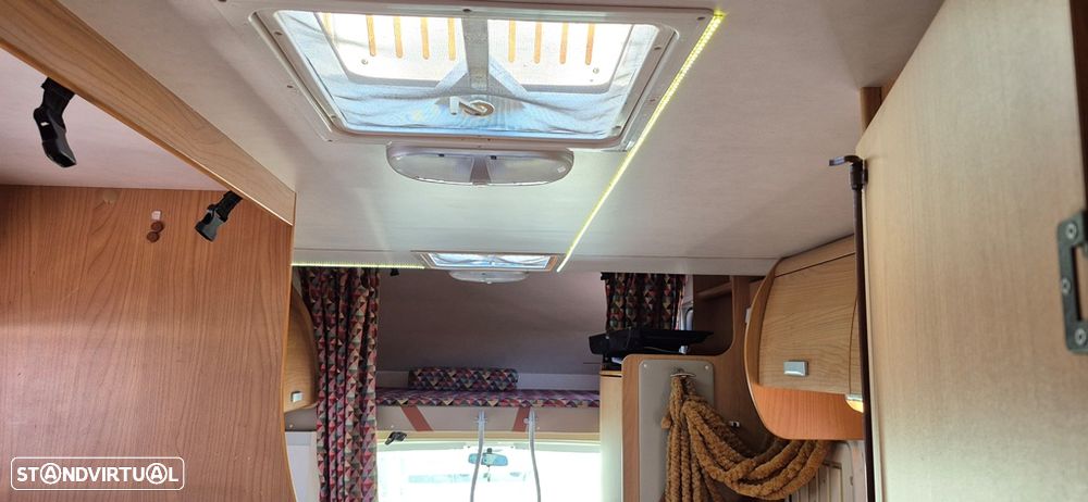 Ford Transit 2.2 TDCI - RIMOR - 6 LUGARES - 6 DORMIDAS - 19