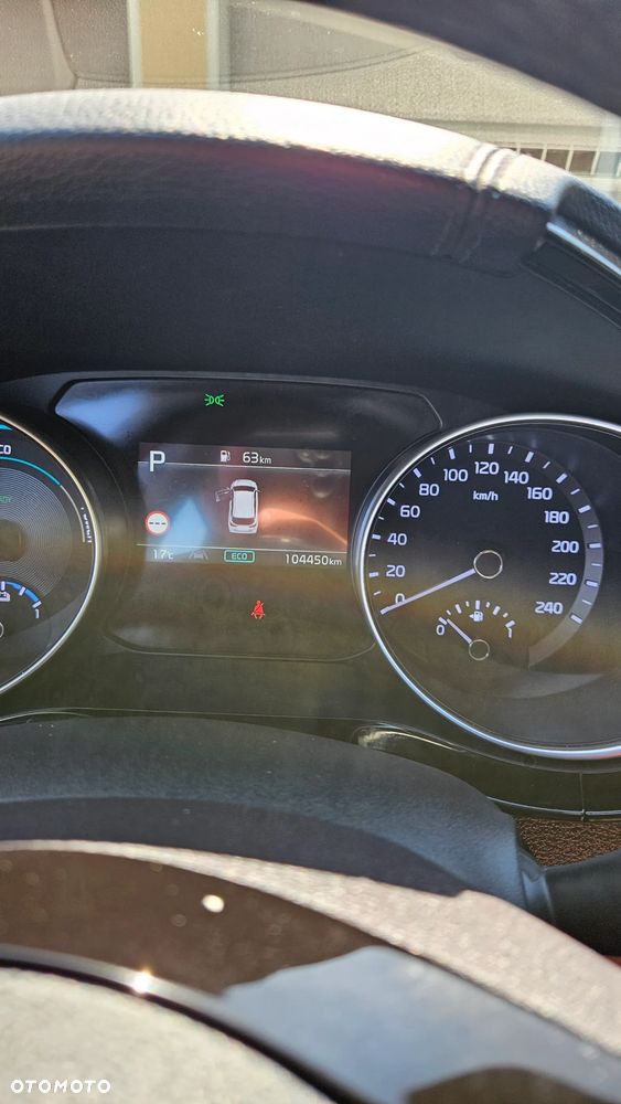 Kia Ceed - 10