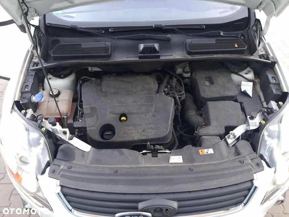 Ford Kuga 2.0 TDCi Titanium S - 22