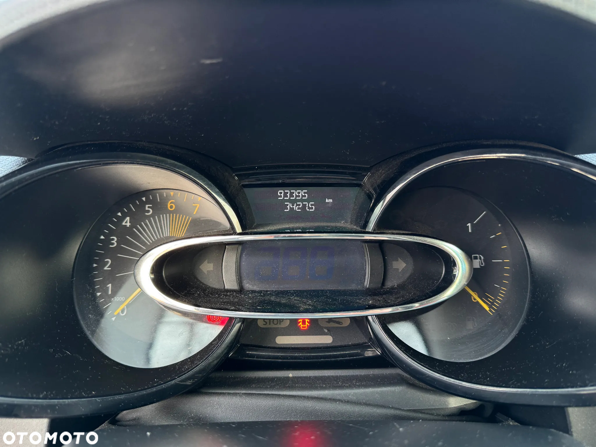 Renault Clio - 11