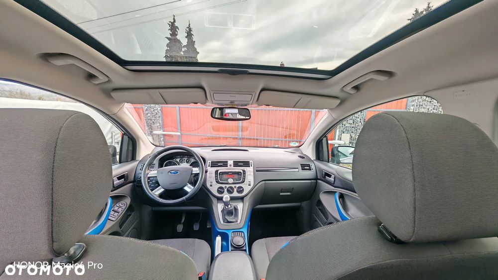 Ford Kuga 2.0 TDCi 4x4 Titanium - 5