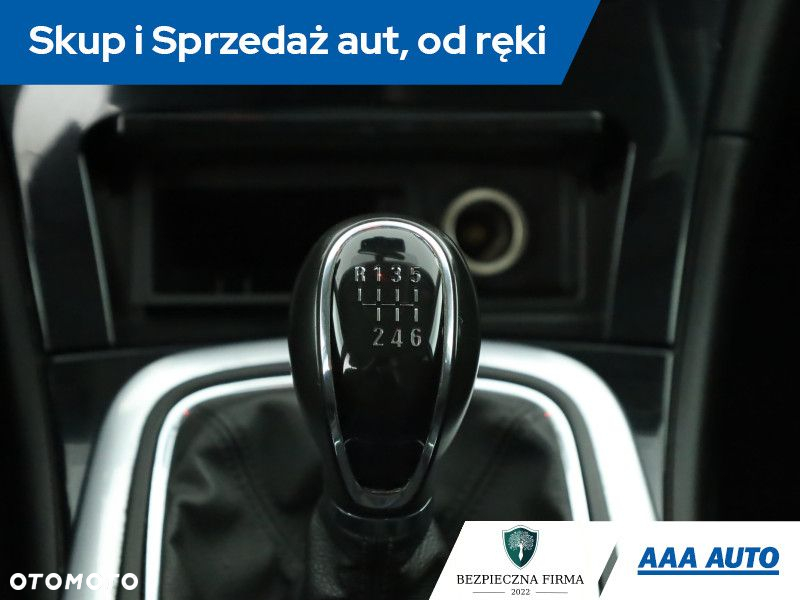 Opel Insignia - 14