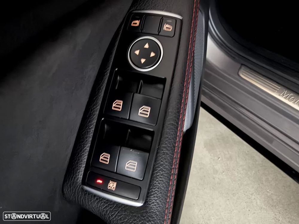 Mercedes-Benz A 180 d AMG Line - 37