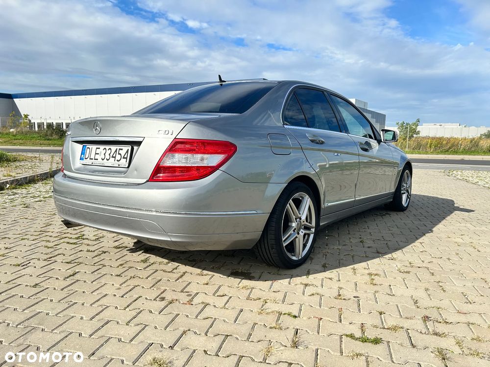 Mercedes-Benz Klasa C 200 CDI Elegance - 4